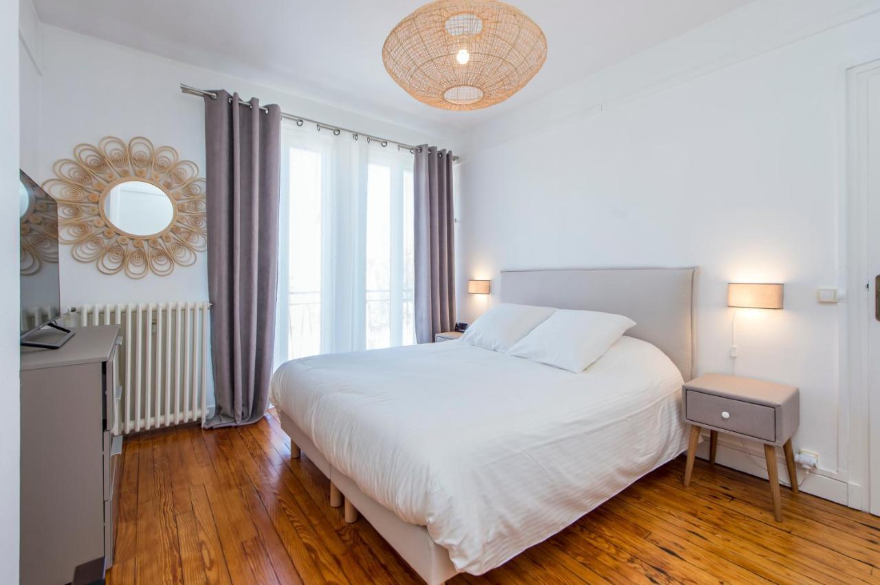 Suites Mana - Le Manaloft, Chic Et Moderne Avec Salle Privee De Fitness En Plein Centre-Ville De Rethel Exterior photo