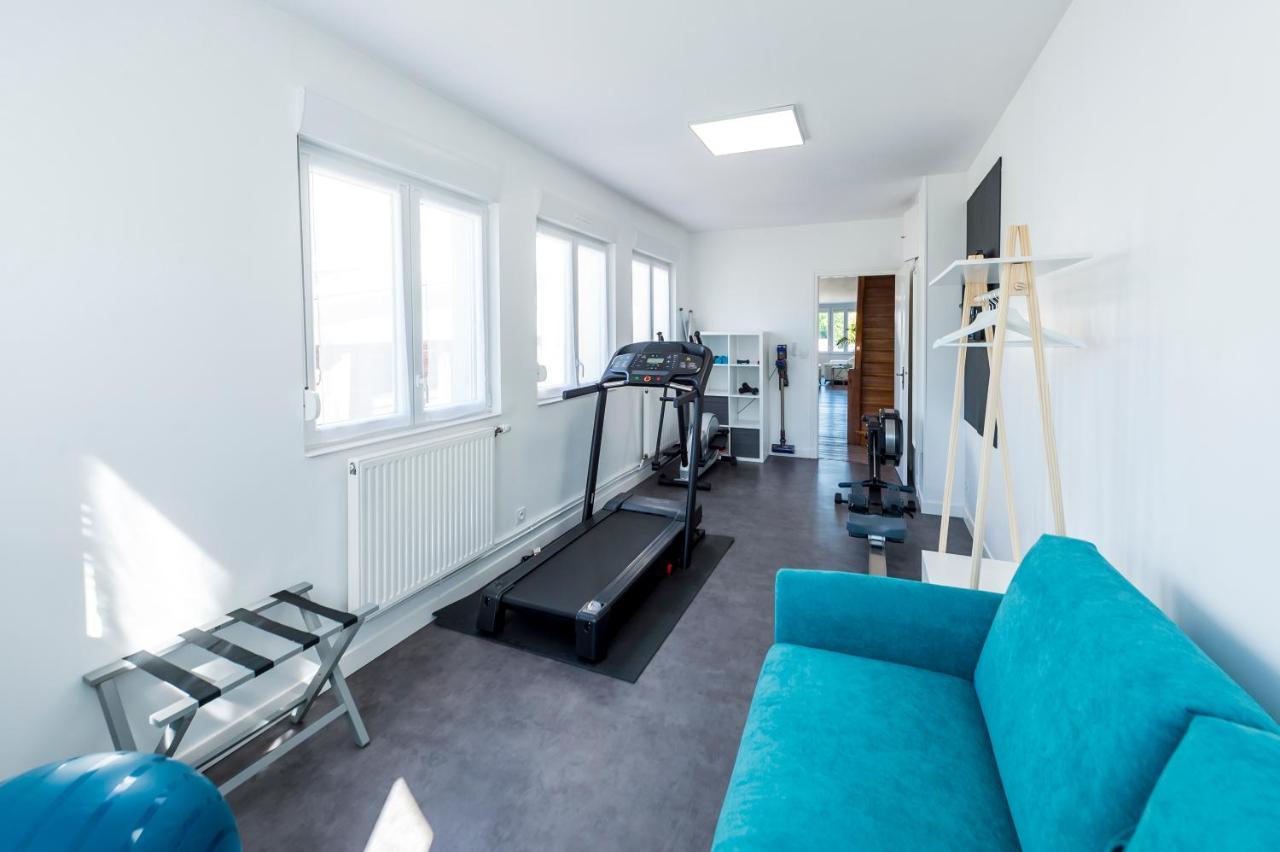 Suites Mana - Le Manaloft, Chic Et Moderne Avec Salle Privee De Fitness En Plein Centre-Ville De Rethel Exterior photo